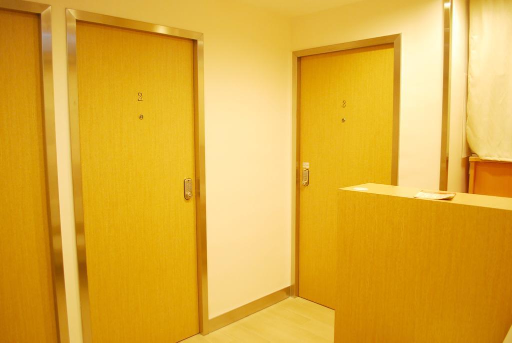Causeway Bay Inn Hongkong Exteriör bild